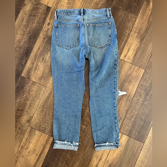 Abercrombie crop destroy denim - Picture 3 of 3